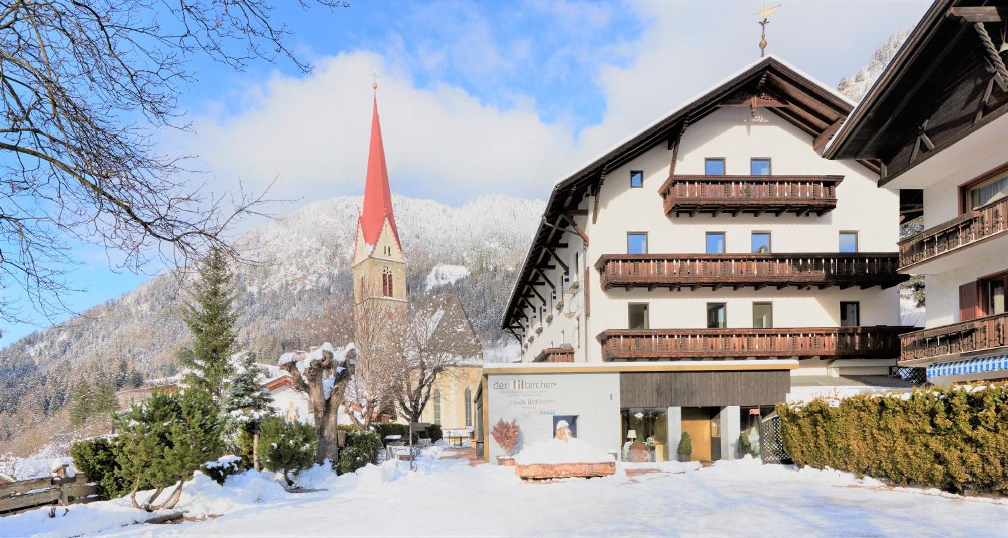 Historic Guesthouse Bircher B&B Apartments Near Sterzing Campo di Trens Exterior foto